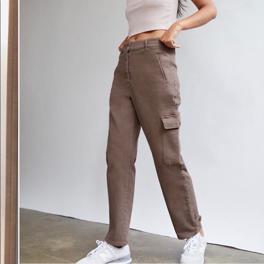 BNWT modern cargo pant